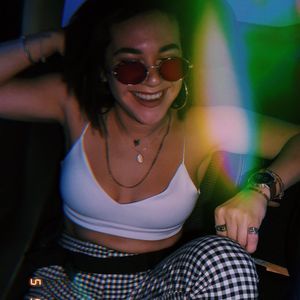 Meet your Posher, Denise